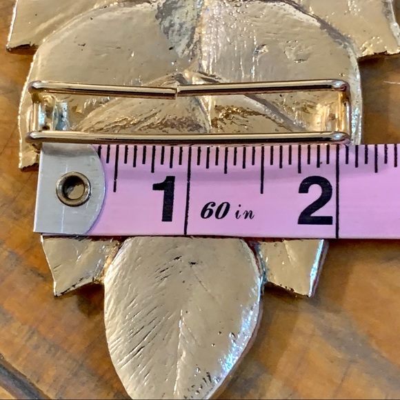Vintage 1980’s Mimi Di Ni Golden Leaf Buckle - Picture 5 of 9
